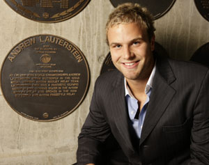 andrew lauterstien with plaque photo hamilton lund.jpg